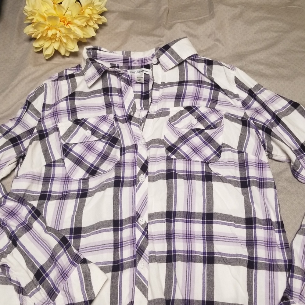 Croft & Barrow button up petite